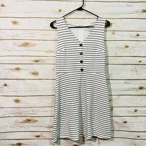 LOFT Women's Black & White Striped V -Neck Sleeveless A-line Mini Dress Size 4